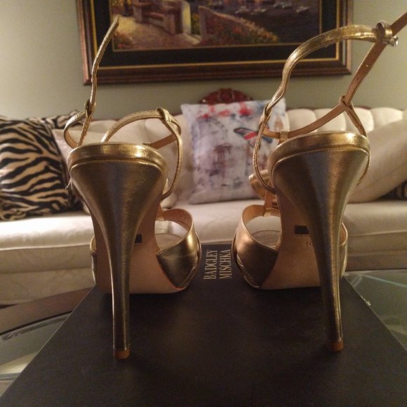 BADGLEY MISCHKA shoes - Picture 2 of 6